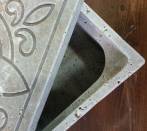 Stone-Box in onyx travertine by Rustici del Trusco.